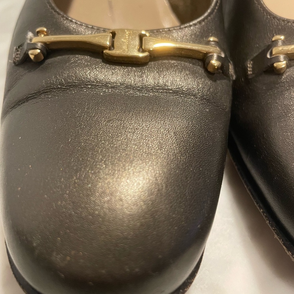 Vintage Salvatore Ferragamo Women's Metallic Gray Loafers - Picture 2 of 12